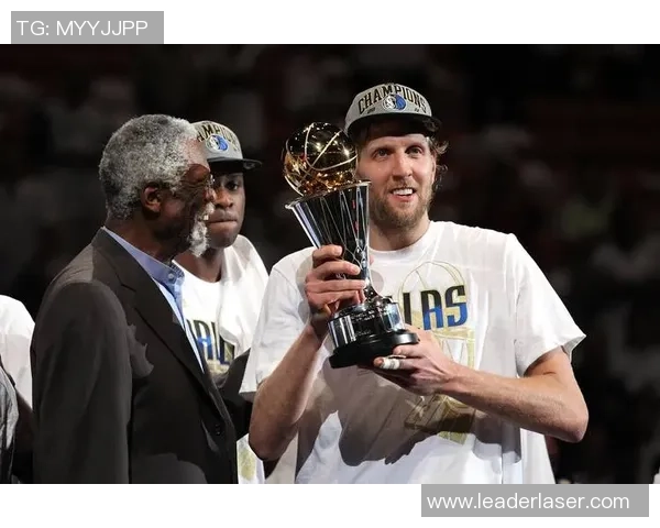 NBA总决赛热火与小牛激烈冲突视频回顾引发球迷热议