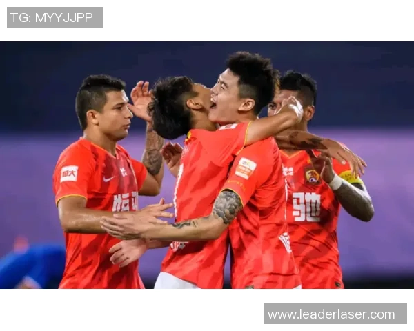 武汉卓尔与广州恒大精彩对决全场比赛录像回顾与分析 武汉卓尔与广州恒大精彩对决全场比赛录像回顾与分析